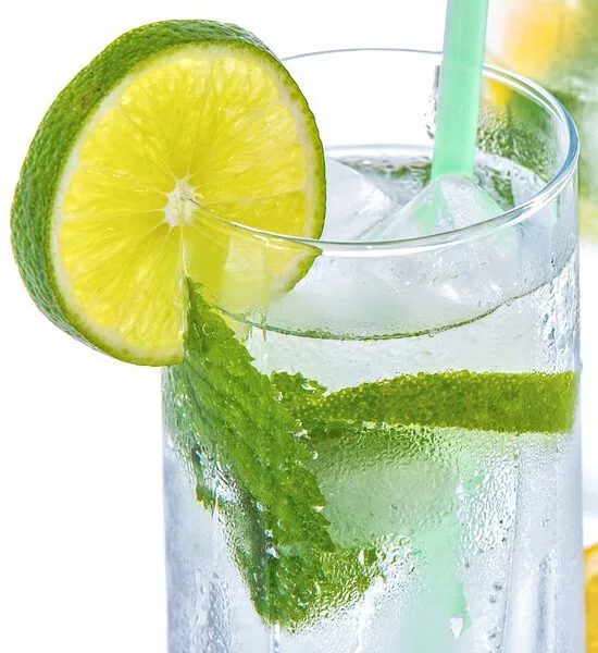 Food - 5 Easy and Refreshing Beverages to Make at Home