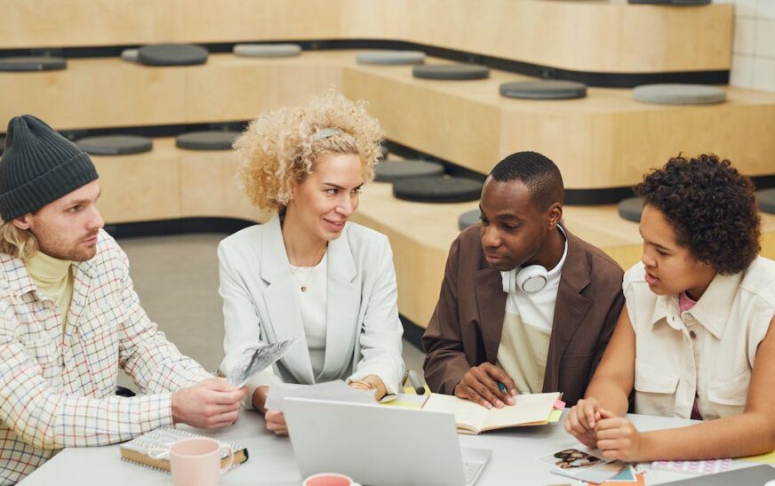 How Does Attitude Reflects Leadership in the Workplace?