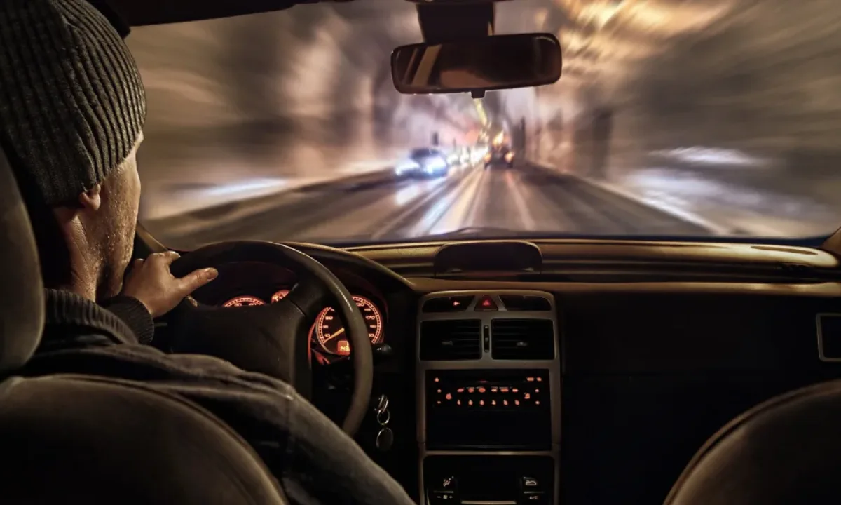 Why Should You Drive Slower at Night? | Vronns