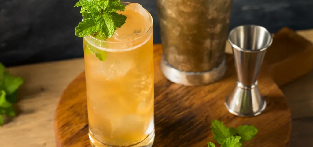 Bourbon Cucumber Cocktail