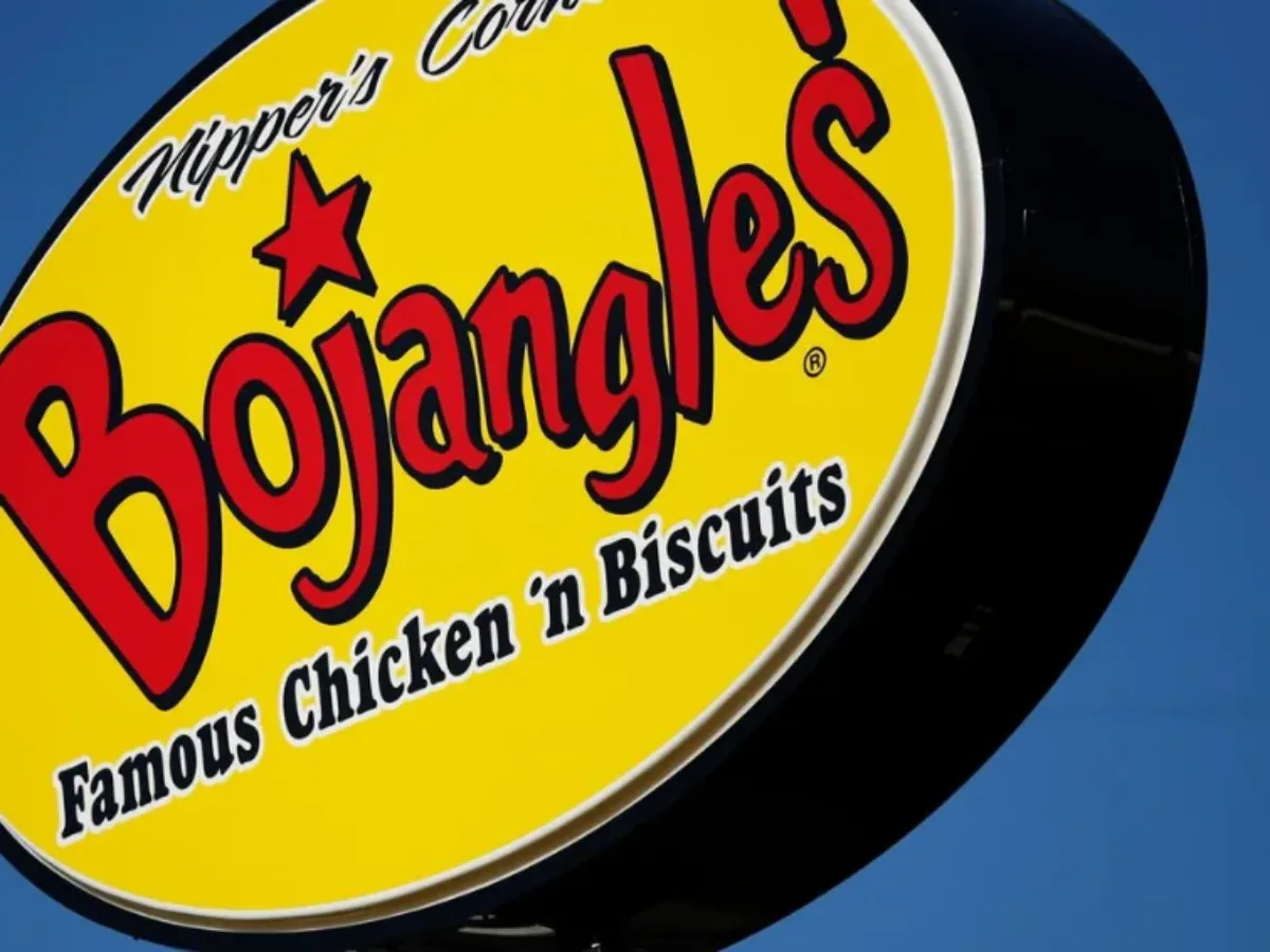 What Time Does Bojangles Stop Serving Breakfast?