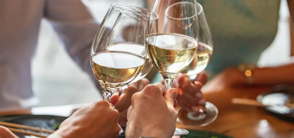 Making Healthier Choices While Drinking White Wine