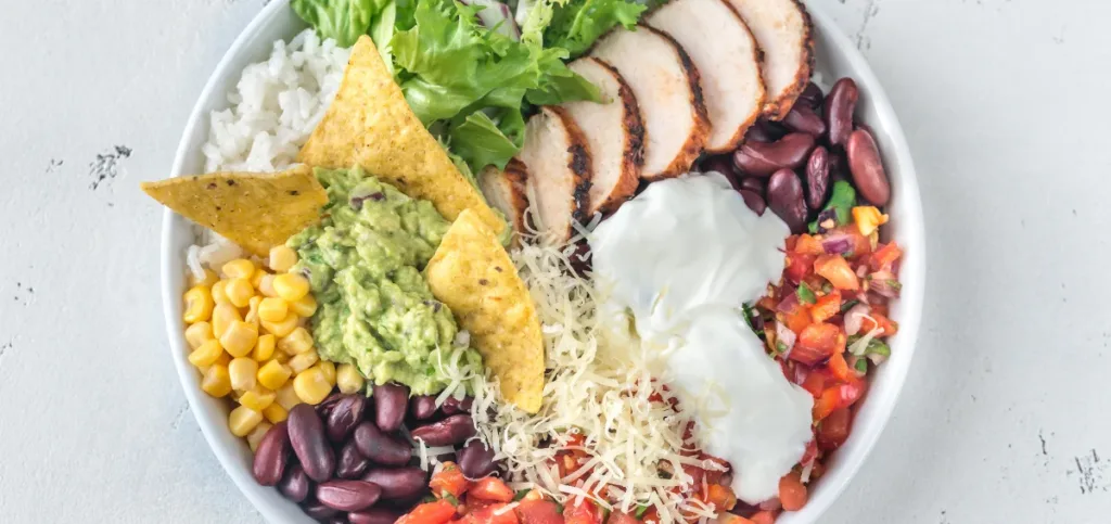 The Healthiest Chipotle Bowls