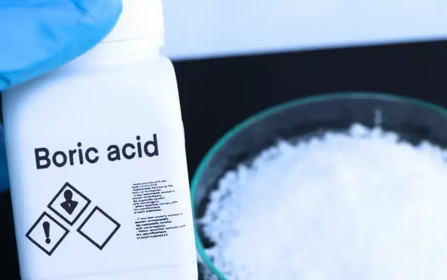 how long does it take for boric acid to dissolve