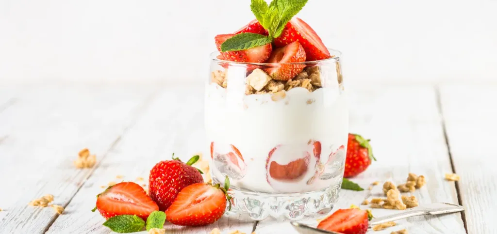 Greek Yogurt With Berries Greek Yogurt With Berries