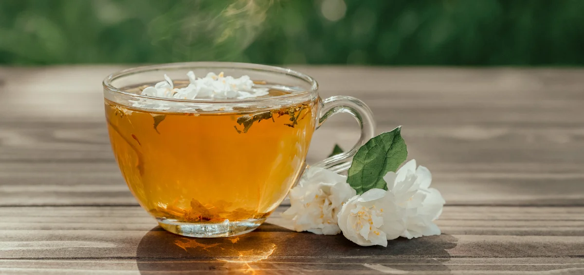 Jasmine Tea Health Benefits: 10 Reasons to Drink It Daily