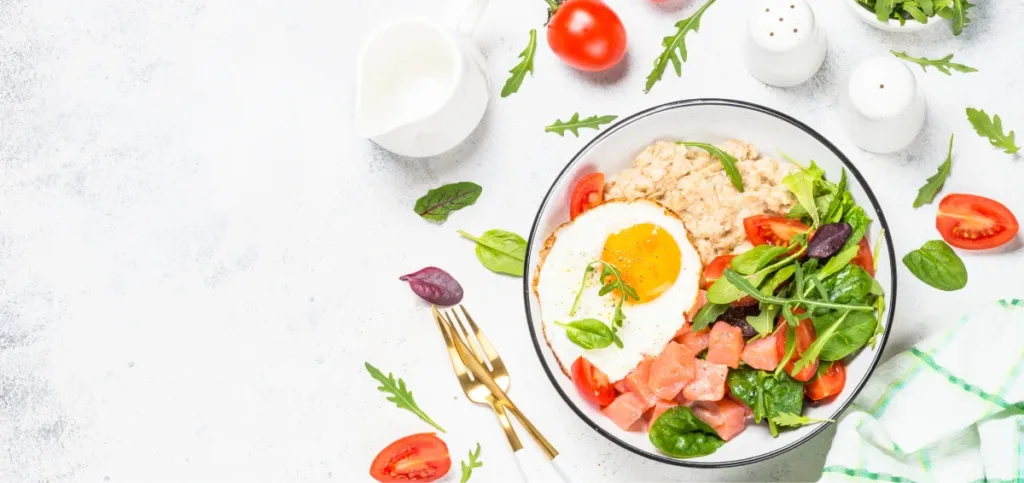 Savory Oats With Egg And Spinach