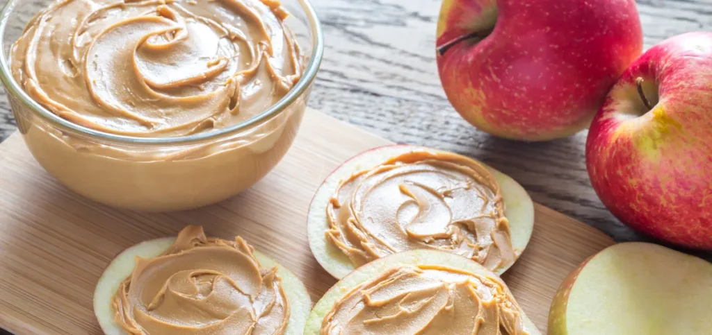 Sliced Apple with Natural Peanut Butter Sliced Apple with Natural Peanut Butter