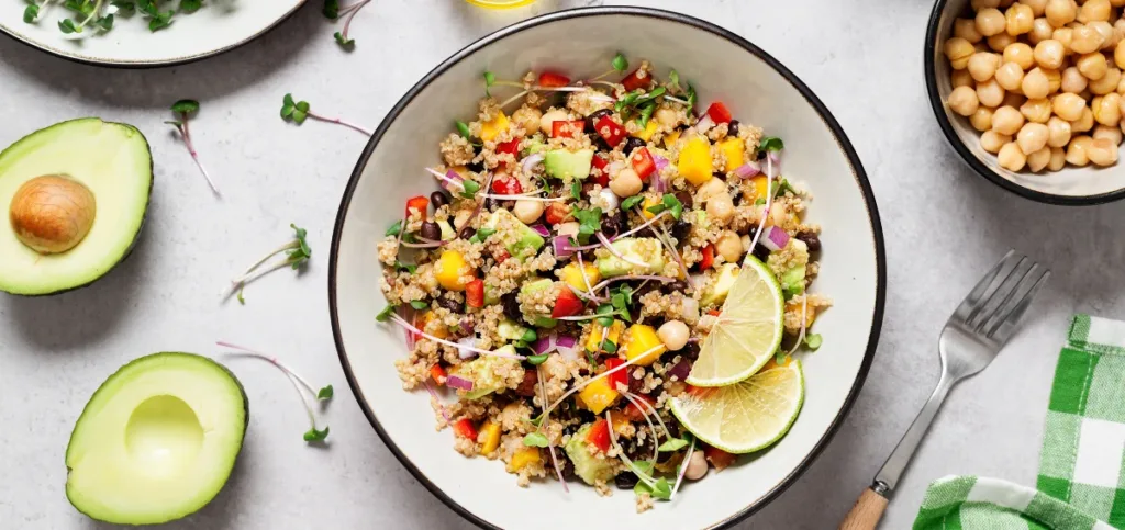 Quinoa Breakfast Bowl
